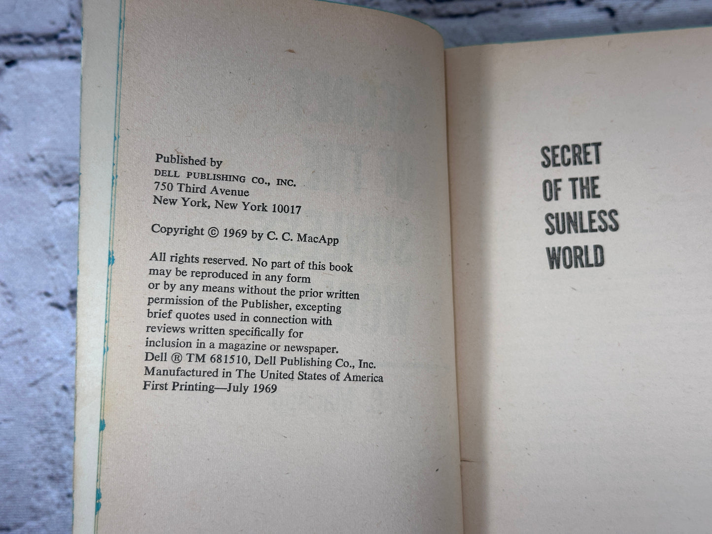 Secret of the Sunless World
