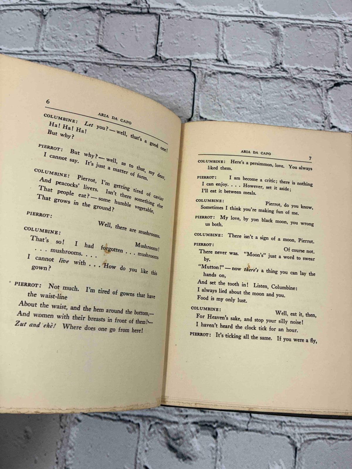 Aria da Capo by Edna St. Vincent Millay, 1924 Harper & Brothers hardcover - sample pages 6 and 7