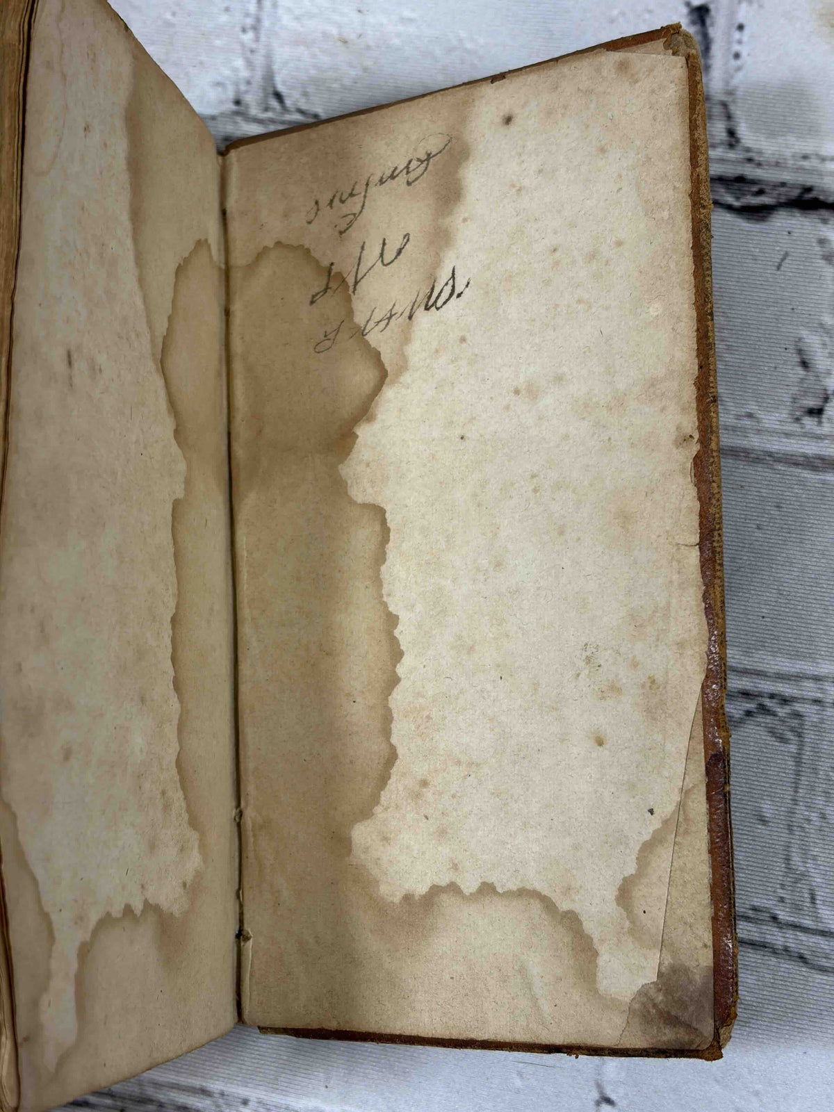 The English Reader by Lindley Murray, 1822 Exeter - stained rear endpapers