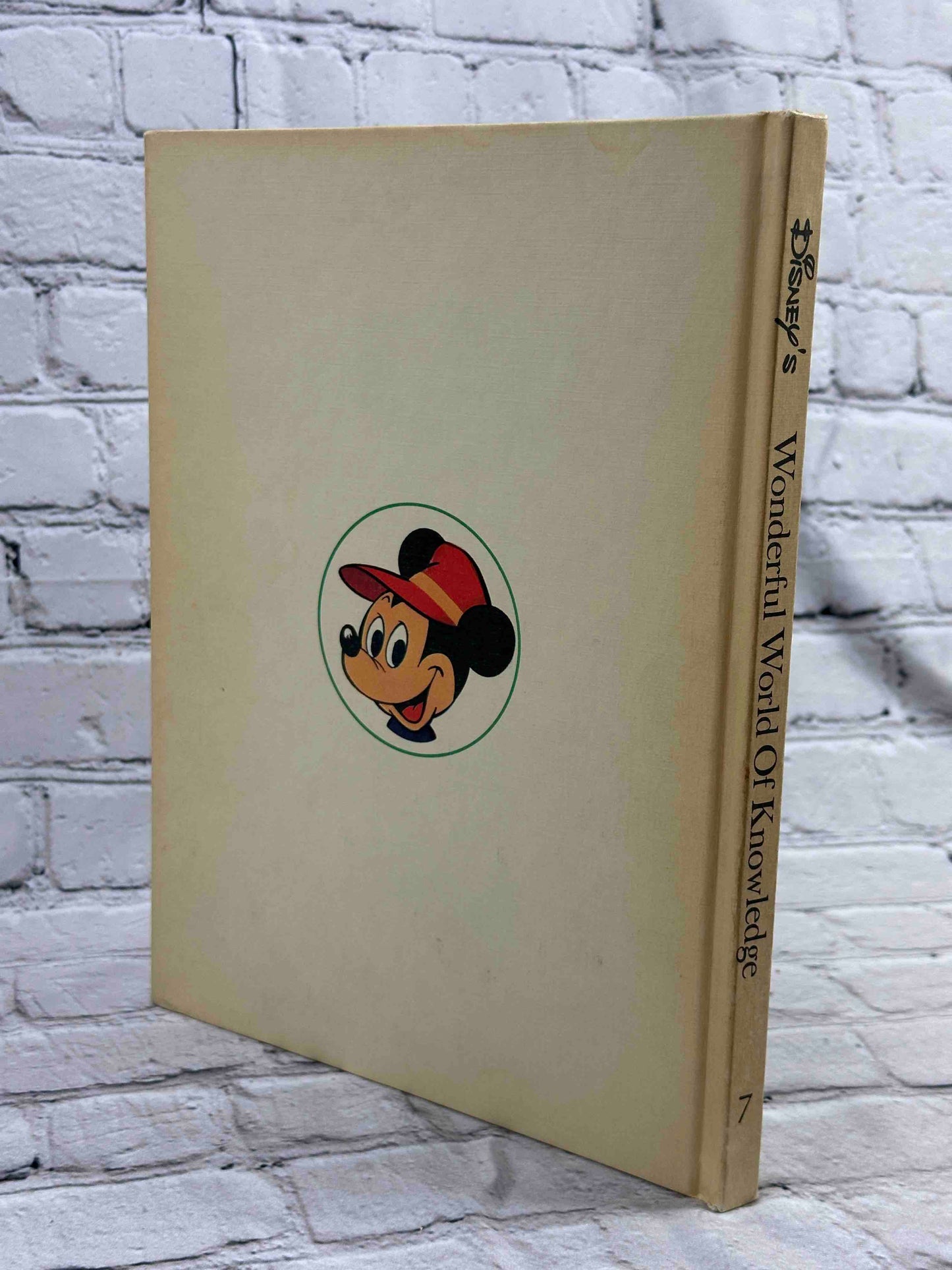 Disney's Wonderful World of Knowledge (Volume 7 · Exploration & Discovery)