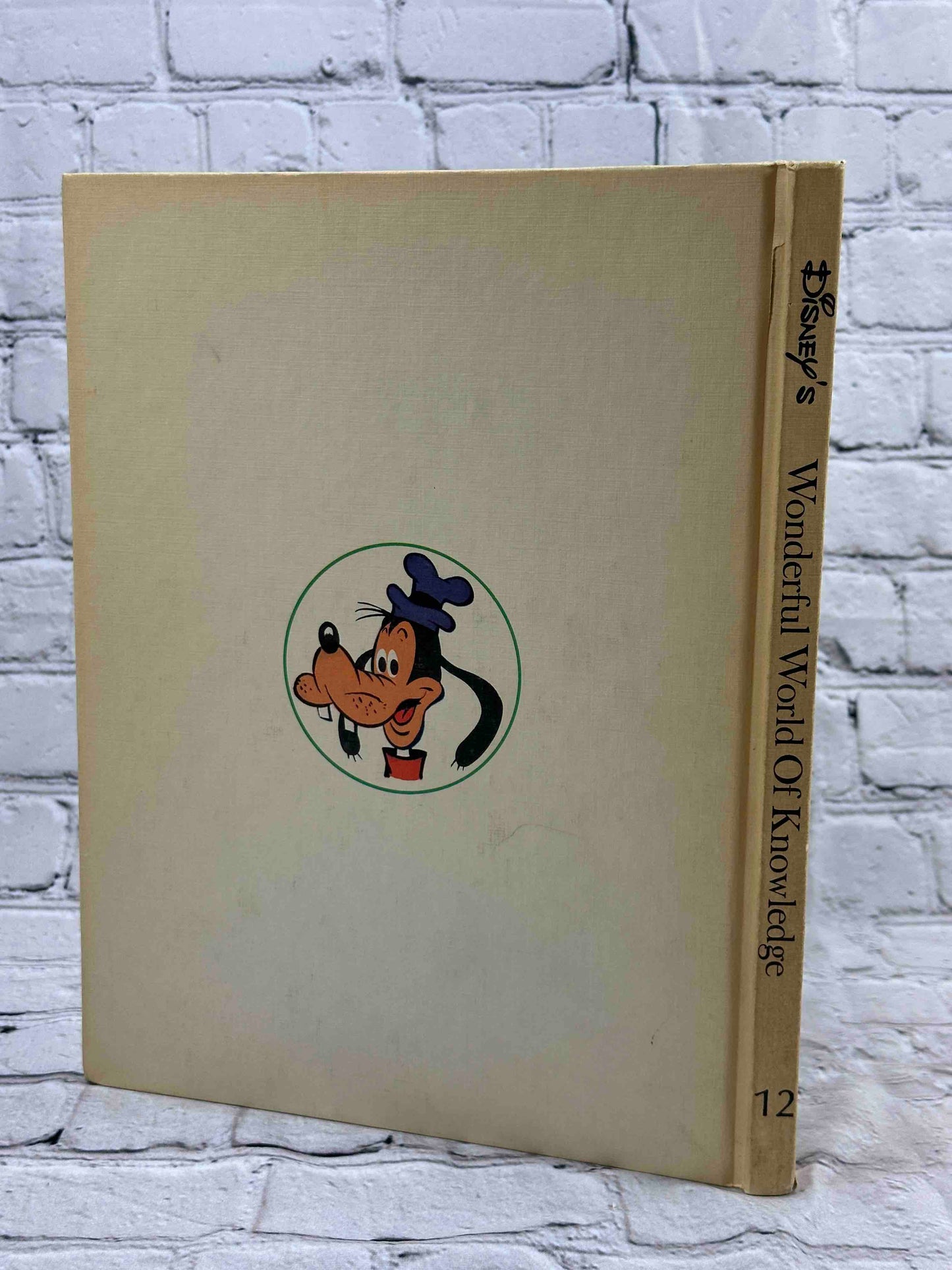 Disney's Wonderful World of Knowledge (Volume 12· A Tour Through Time)