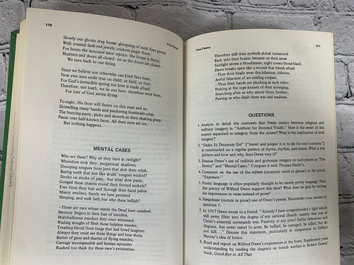 The Theme of War edited by Alice Chandler, 1969 Wm. C. Brown hardcover - poems and questions