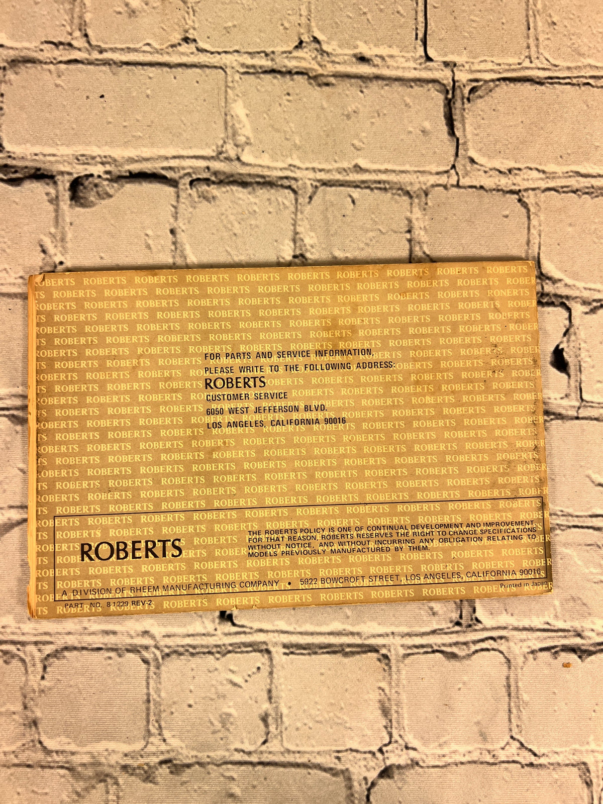 The Pro Line Roberts Portable Cassette Tape Recorder Operator's Manual · Model 81