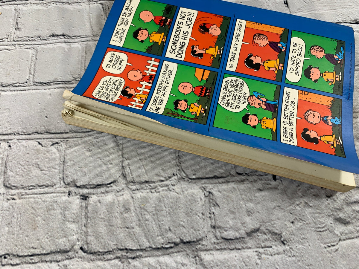 The Mad Punter Strikes Again by Charles M. Schulz, 1976 - back cover and page edges