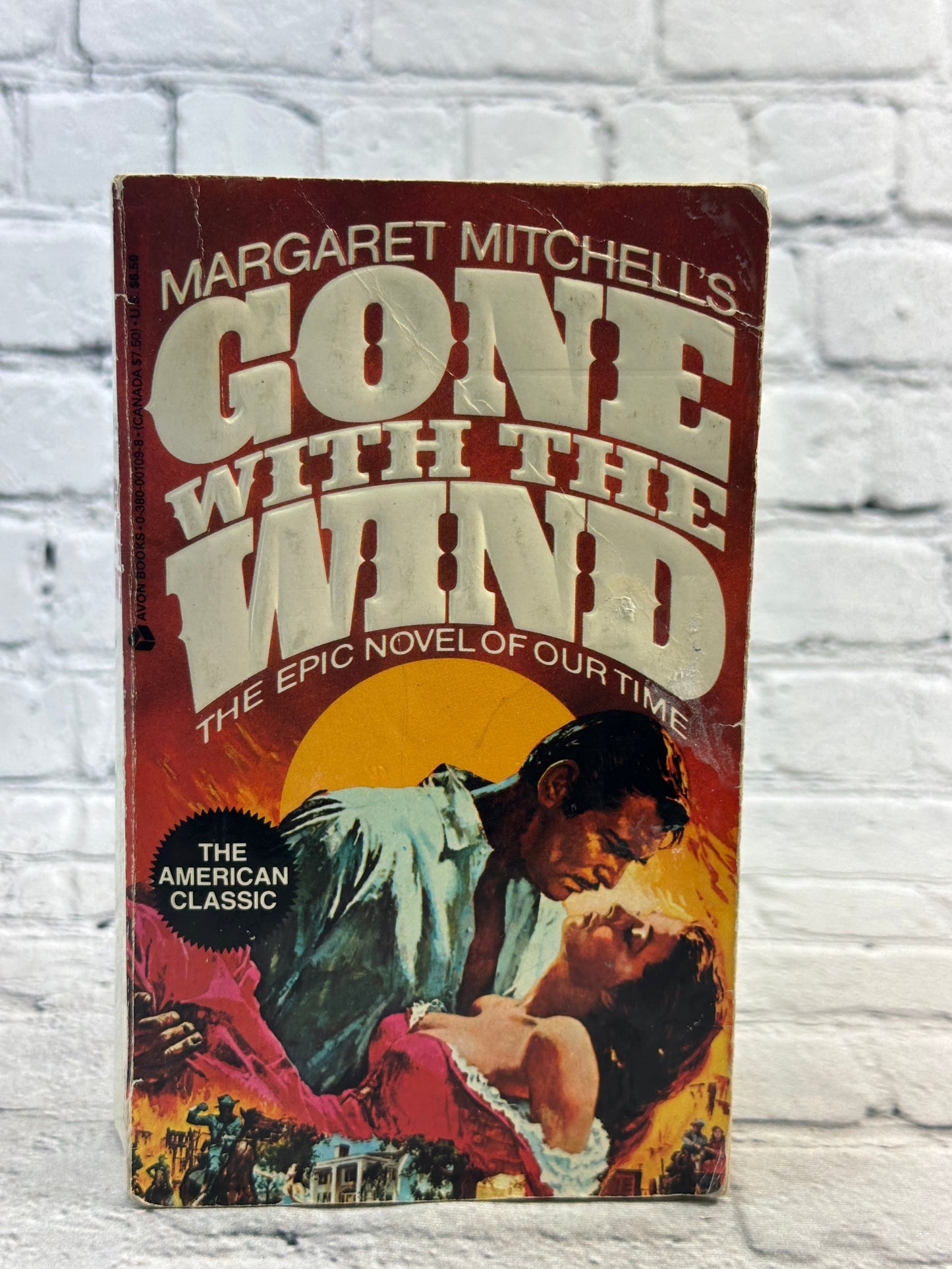 Gone with the Wind by Margaret Mitchell [1973 ·  First Avon Printing]