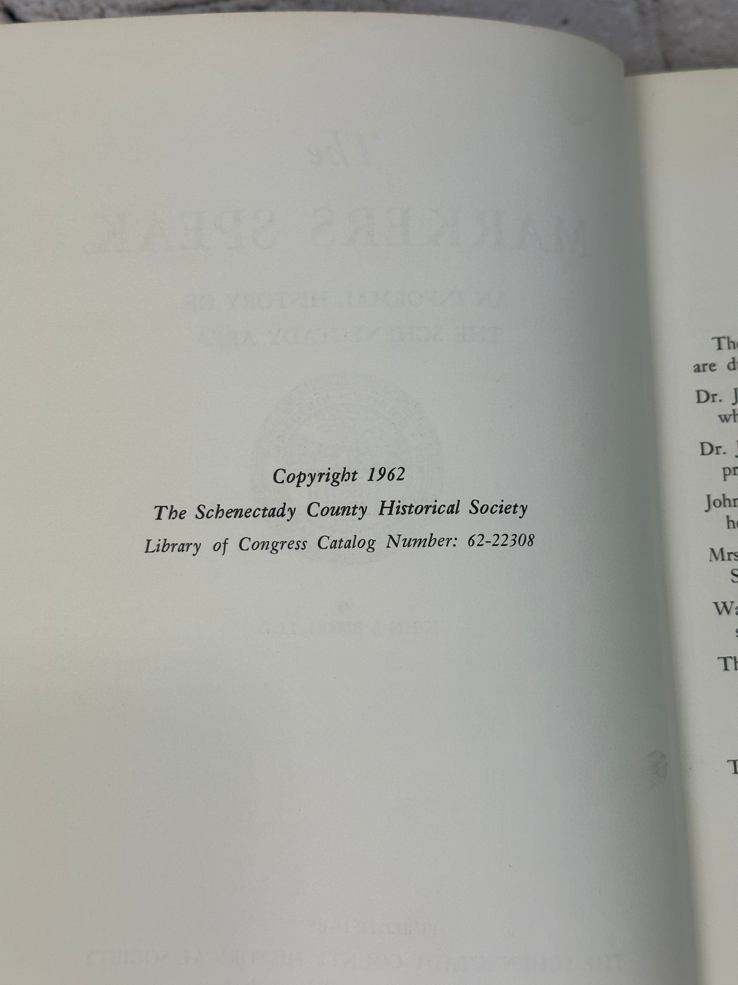 The Markers Speak: An Informal History of the Schenectady Area By J.Birch [1962]