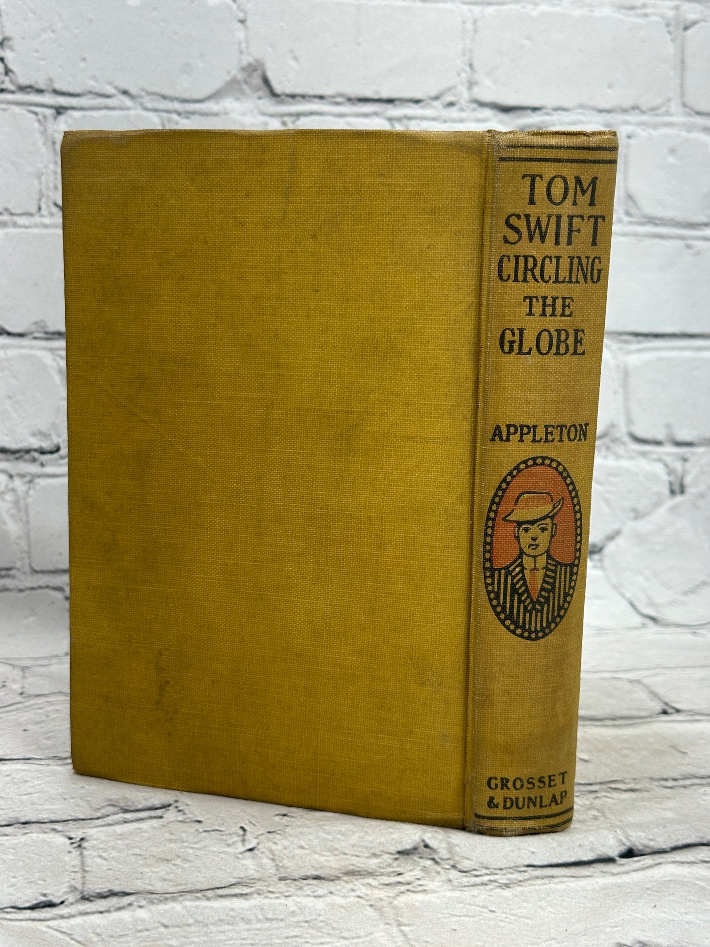 Tom Swift Circling the Globe by Victor Appleton [1927]