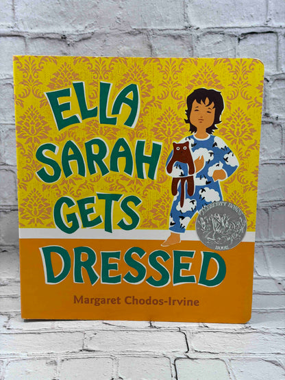Ella Sarah Gets Dressed