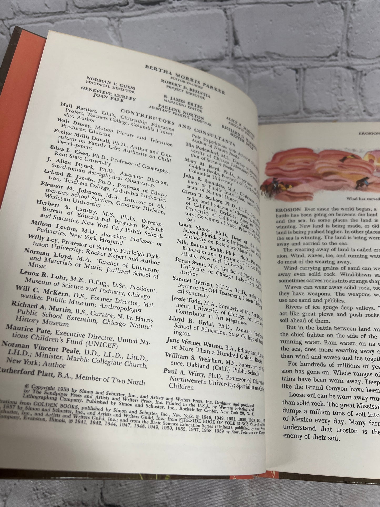 The Golden Book Encyclopedia Book 6 by Bertha Parker [Simon & Schuster · 1959]