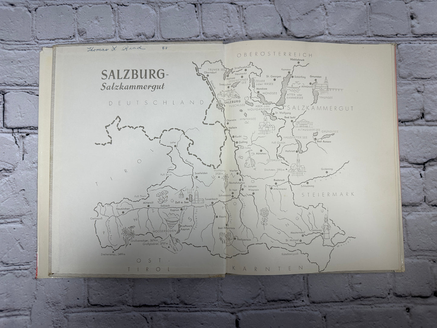 Salzburg and the Salzkammergut photos by Lucca Chmel [1958]