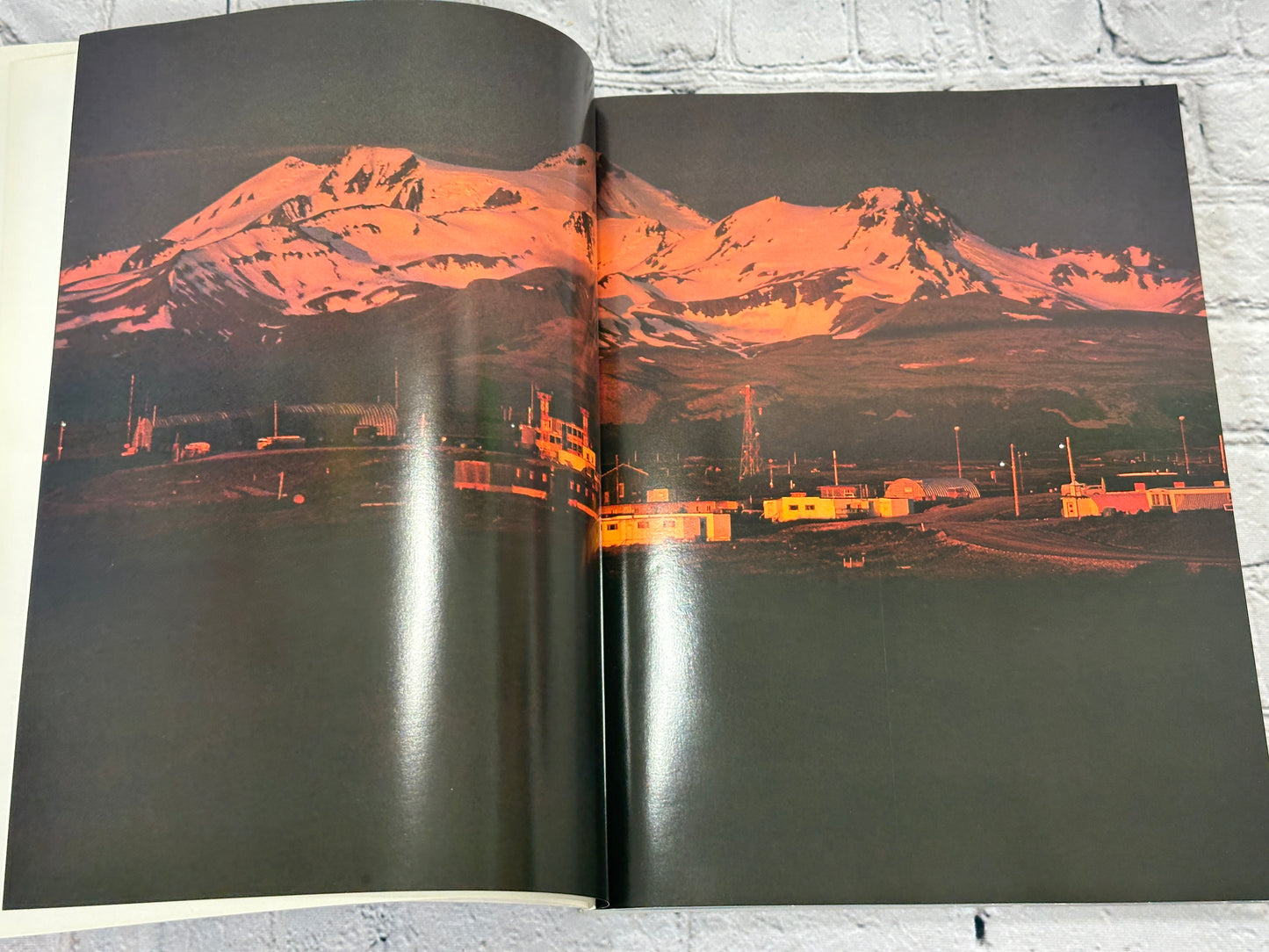 Alaska: Southeast to McKinley [Rizzoli New York · 1986]