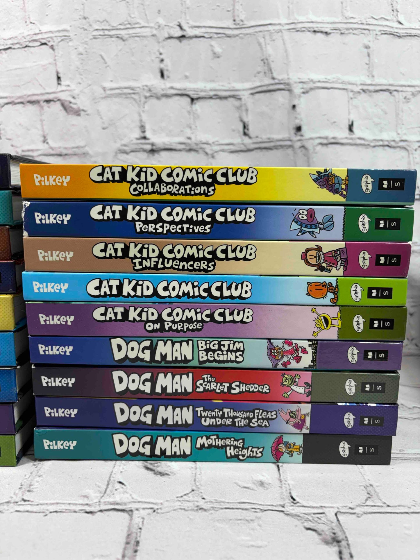 Dog Man & Cat Kid Comic (18 Volumes)
