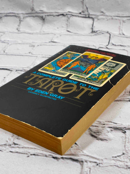 A Complete Guide to the Tarot