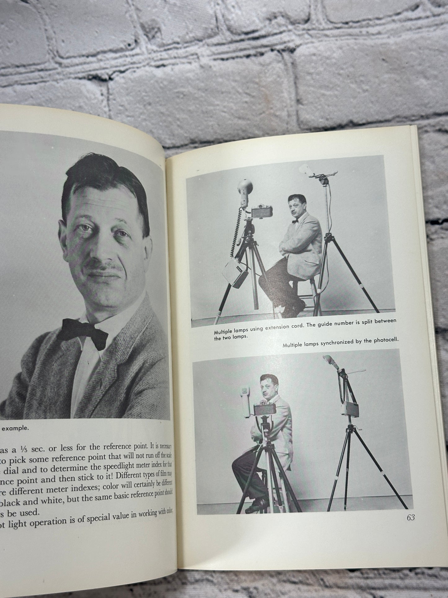 Ultrablitz Speedlight Flash Guide by Tydings & Duitz [Modern Camera Guide · 1st Print · 1960]