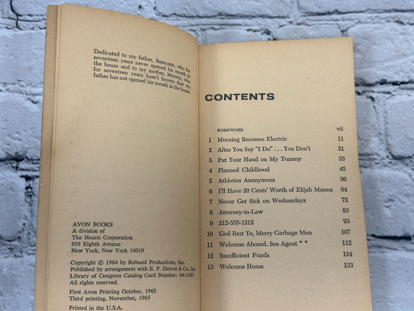 Help! I'm a Prisoner in a Chinese Bakery by Alan King [Avon · 1965]