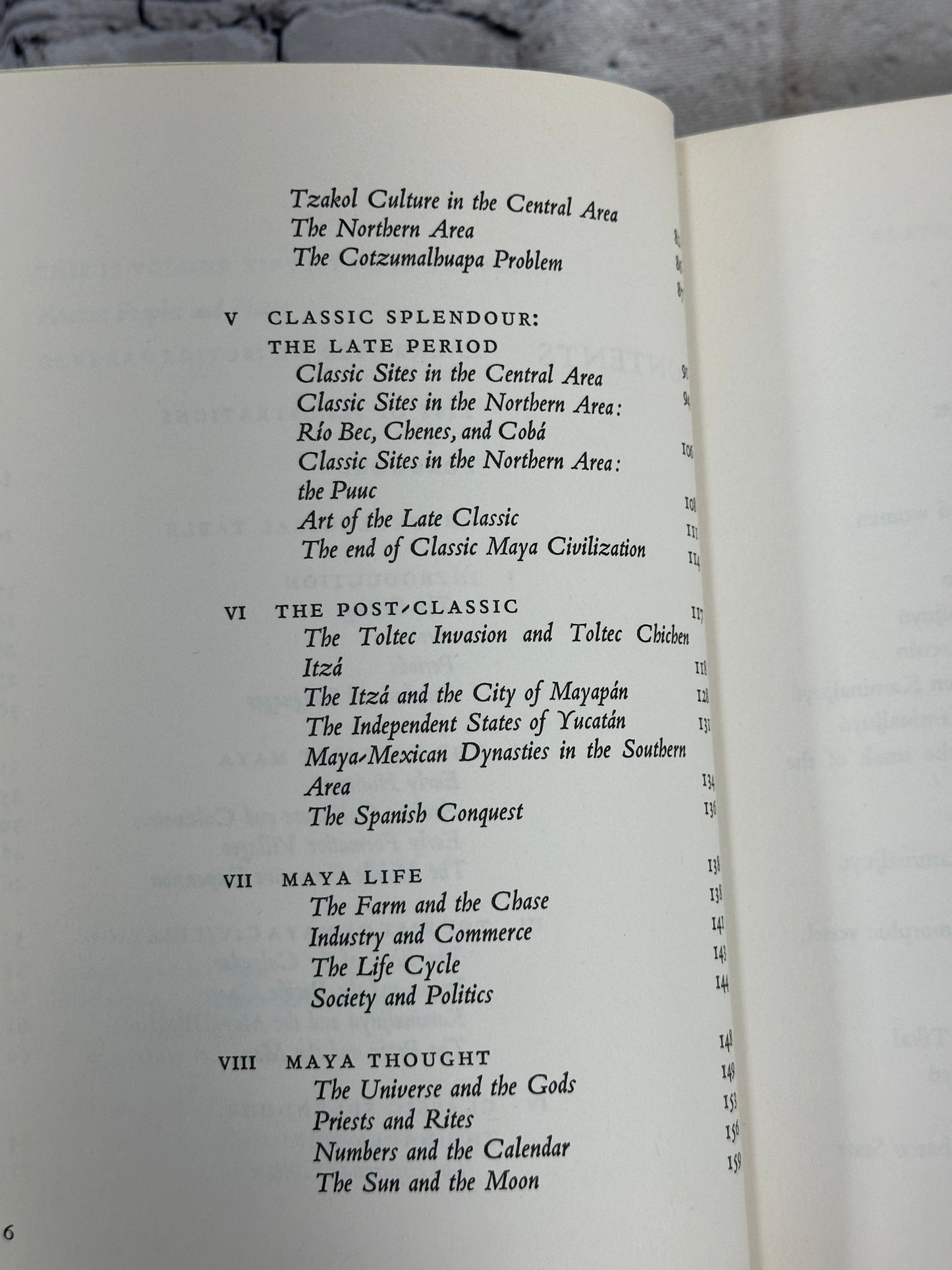 The Maya by Michael D. Coe [1977]