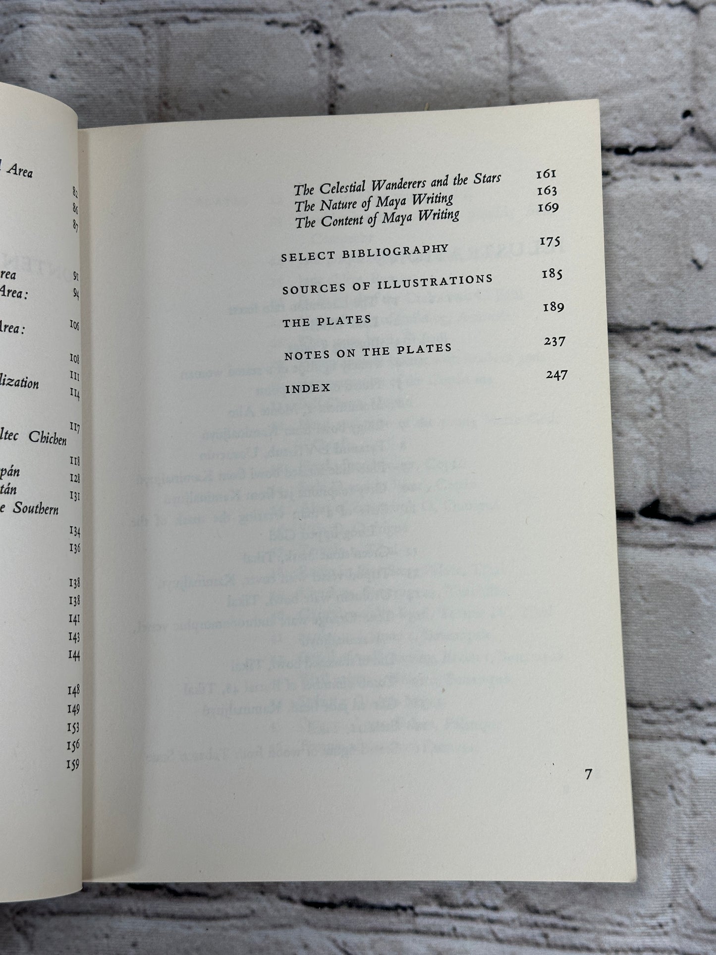 The Maya by Michael D. Coe [1977]