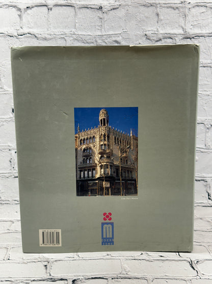 A Stroll Through Modernista Barcelona