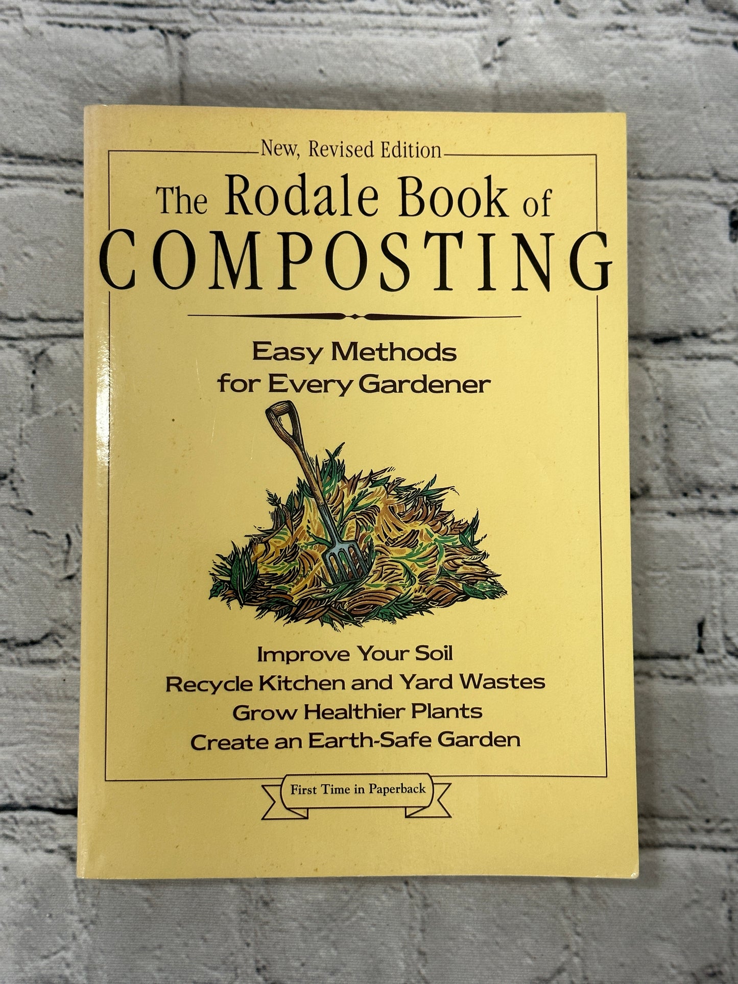 The Rodale Book of Composting: Easy Methods..by Martin & Gershuny [1992]