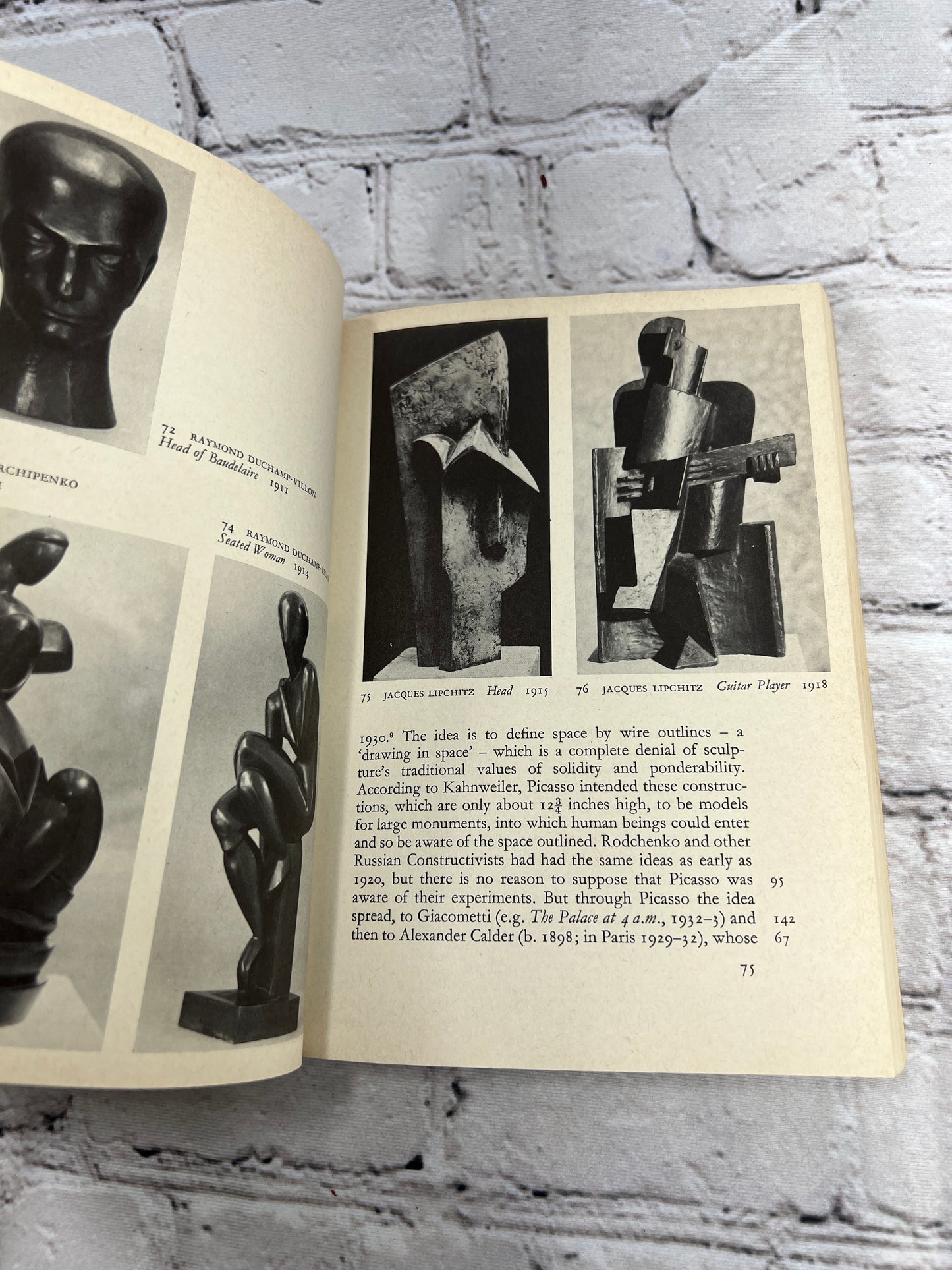 A Concise History of Modern Sculpture by Herbert Read [1964]