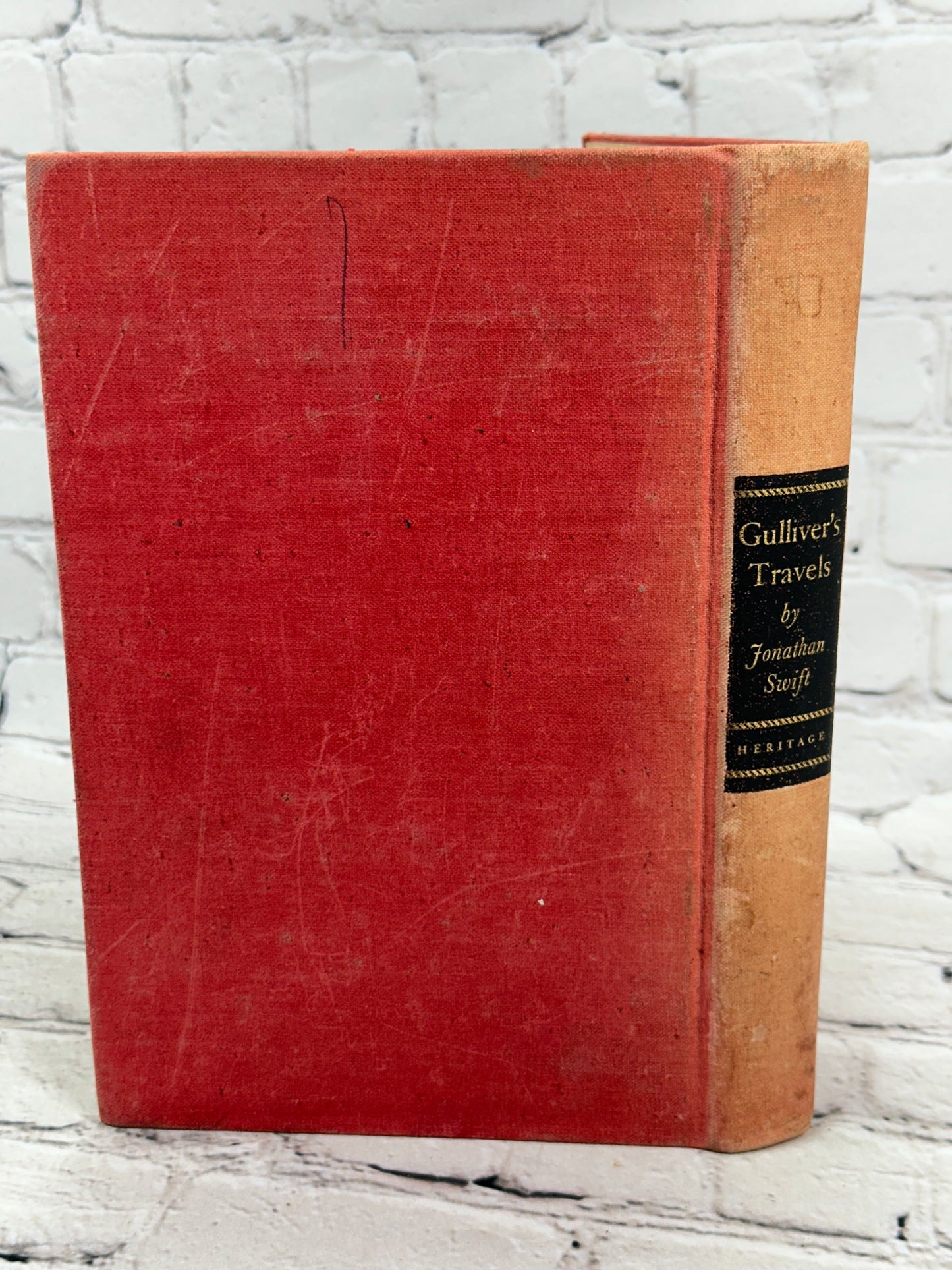 Gulliver's Travels by Jonathan Swift [Heritage Press · 1940]