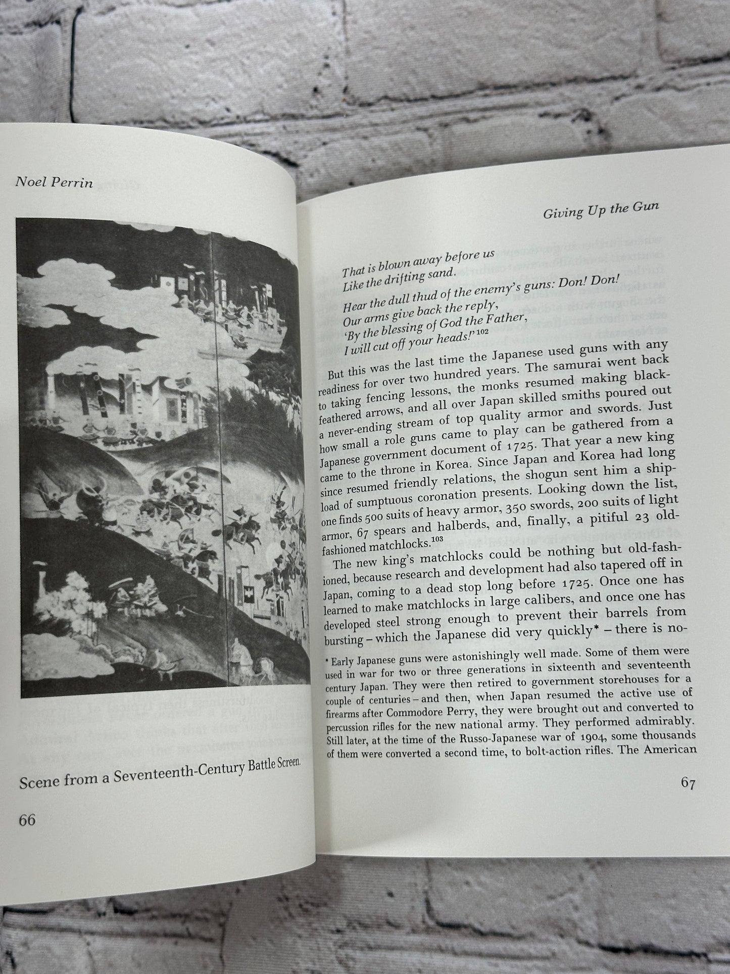 Giving up the Gun: Japan's Reversion to the Sword by Noel Perrin [1988]