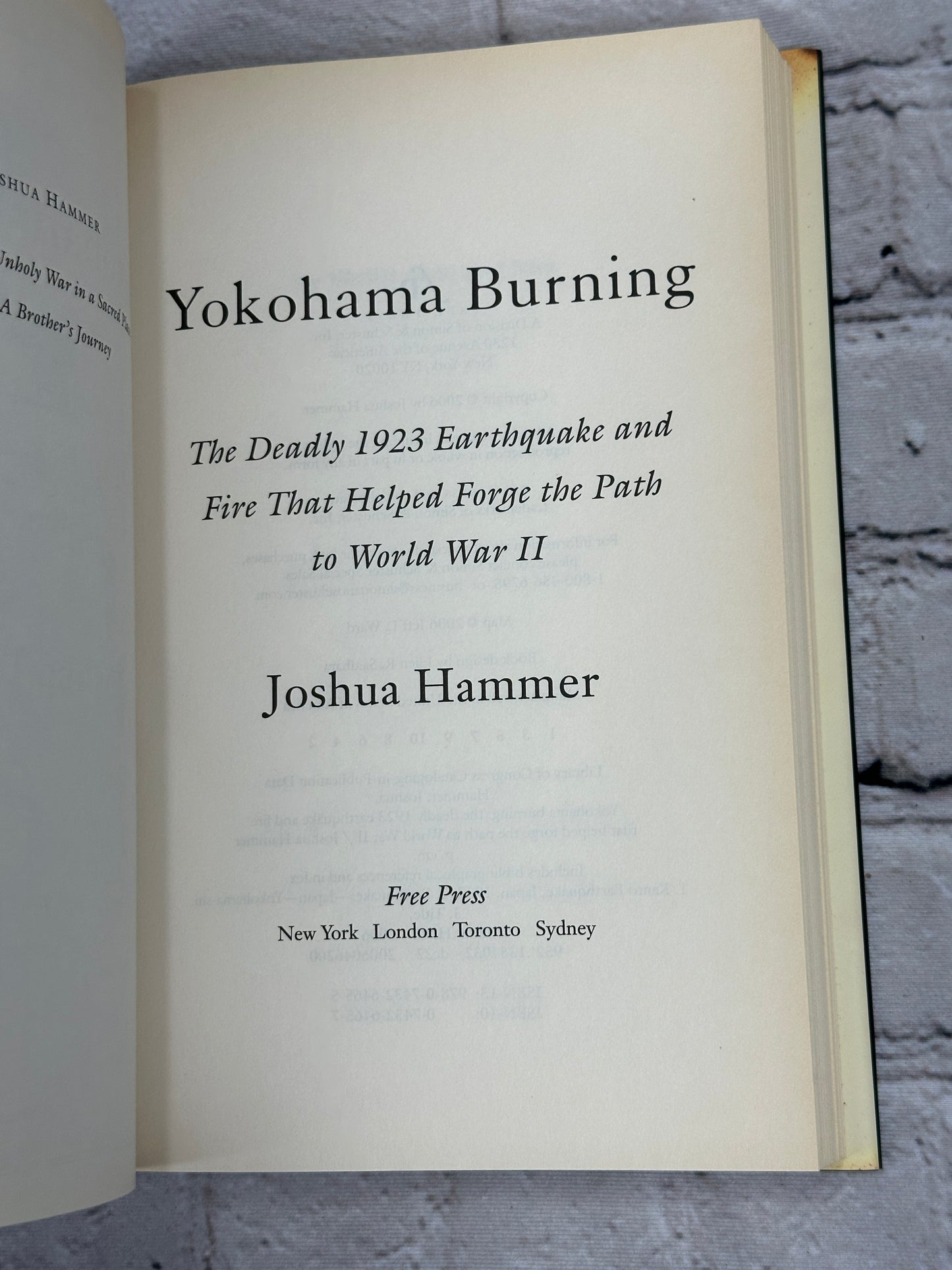 Yokohama Burning: The Deadly 1923 Earthquake and Fire [1st Print · 2006]