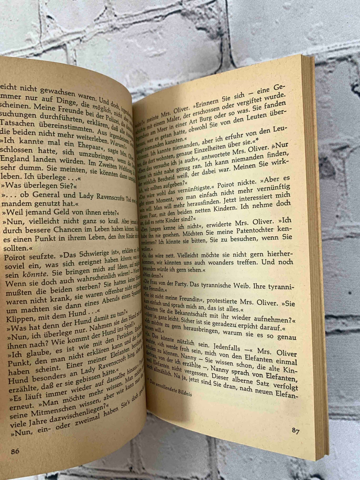 Elefanten Vergessen Nicht (Elephants Can Remember)