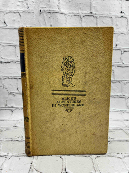 Alice's Adventures in Wonderland and Through the Looking Glass Complete in One Volume