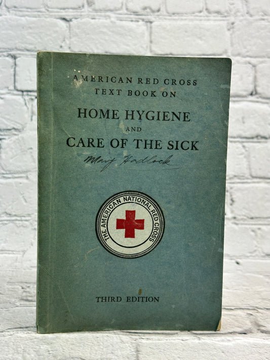 American Red Cross Text Book on Home Hygiene and Care of the Sick [1925]