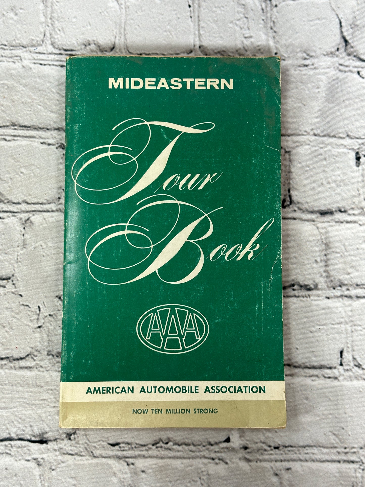 AAA Mideastern Tour Book 1967-68