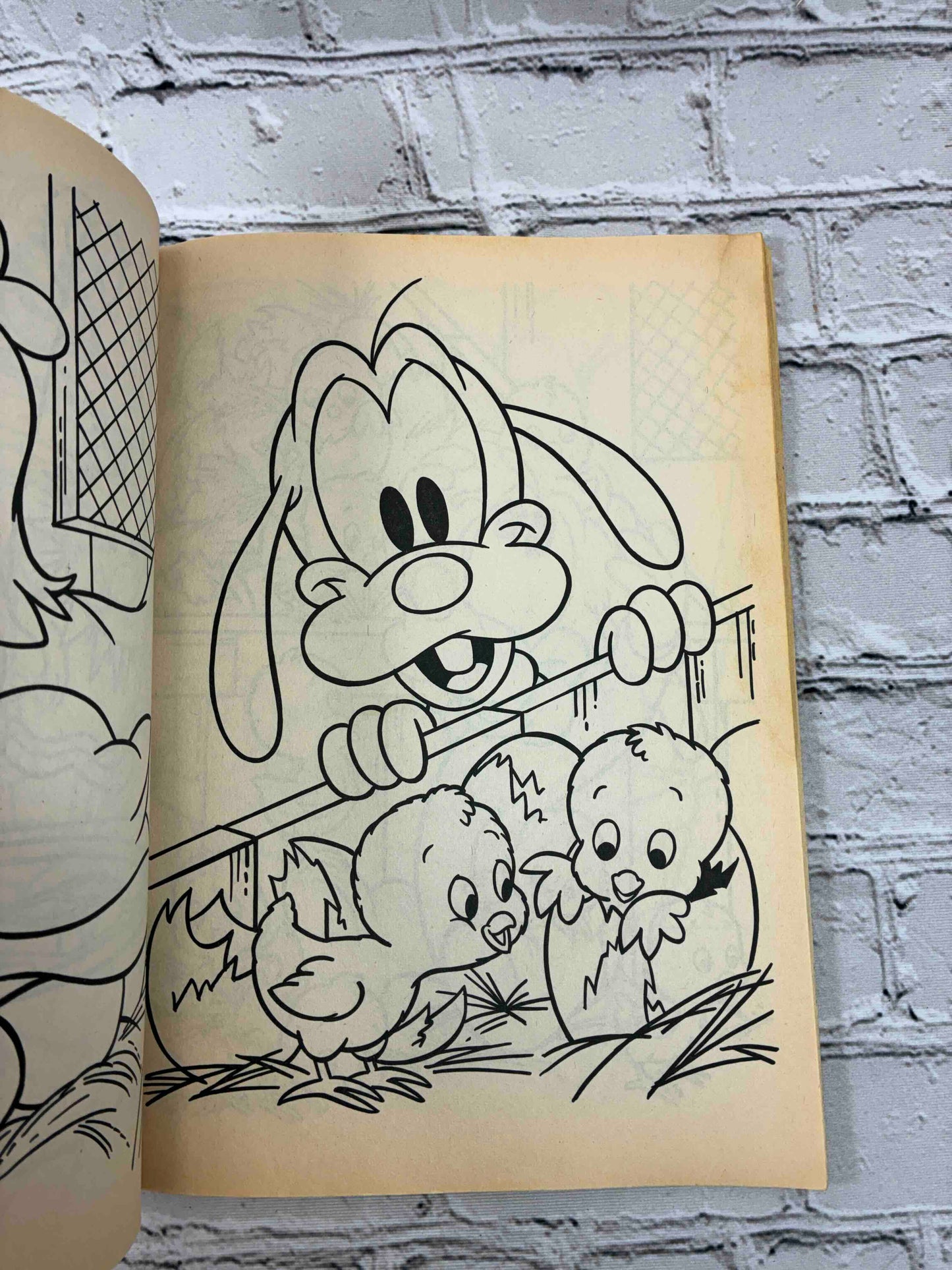 A Big Coloring Book: Disney Babies