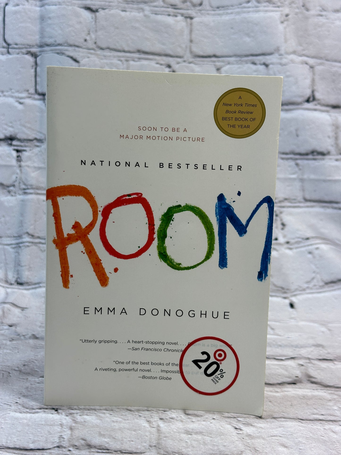 Room : A Novel by Emma Donoghue [2011]