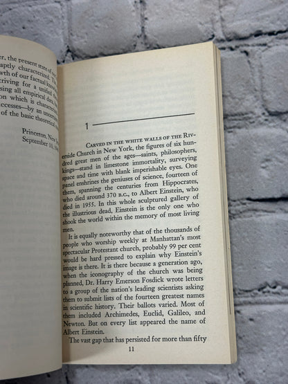 The Universe and Dr. Einstein [1964]