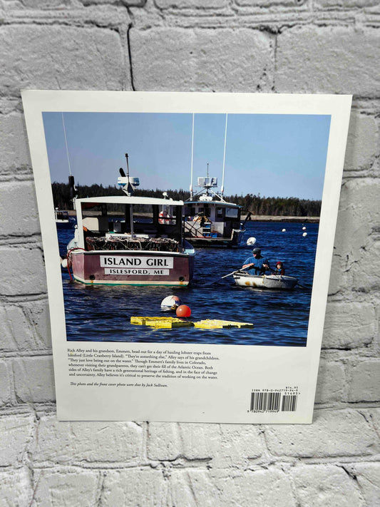 Island Journal The Annual Publication of the Island Institute Vol. 31