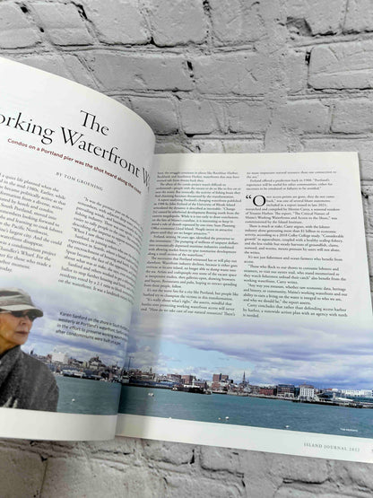 Island Journal The Annual Publication of the Island Institute Vol. 31