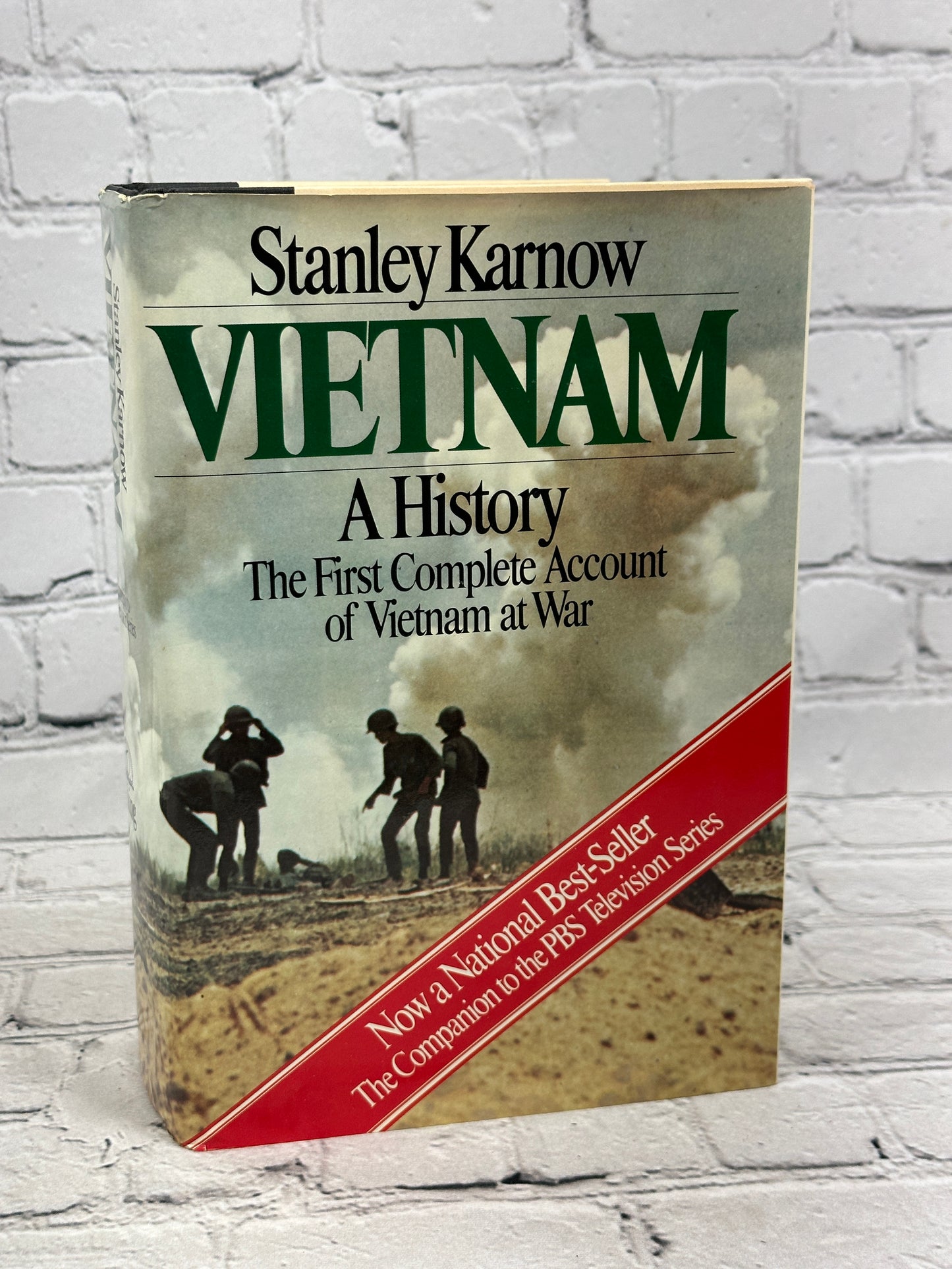 Vietnam : A History by Stanley Karnow [1983]