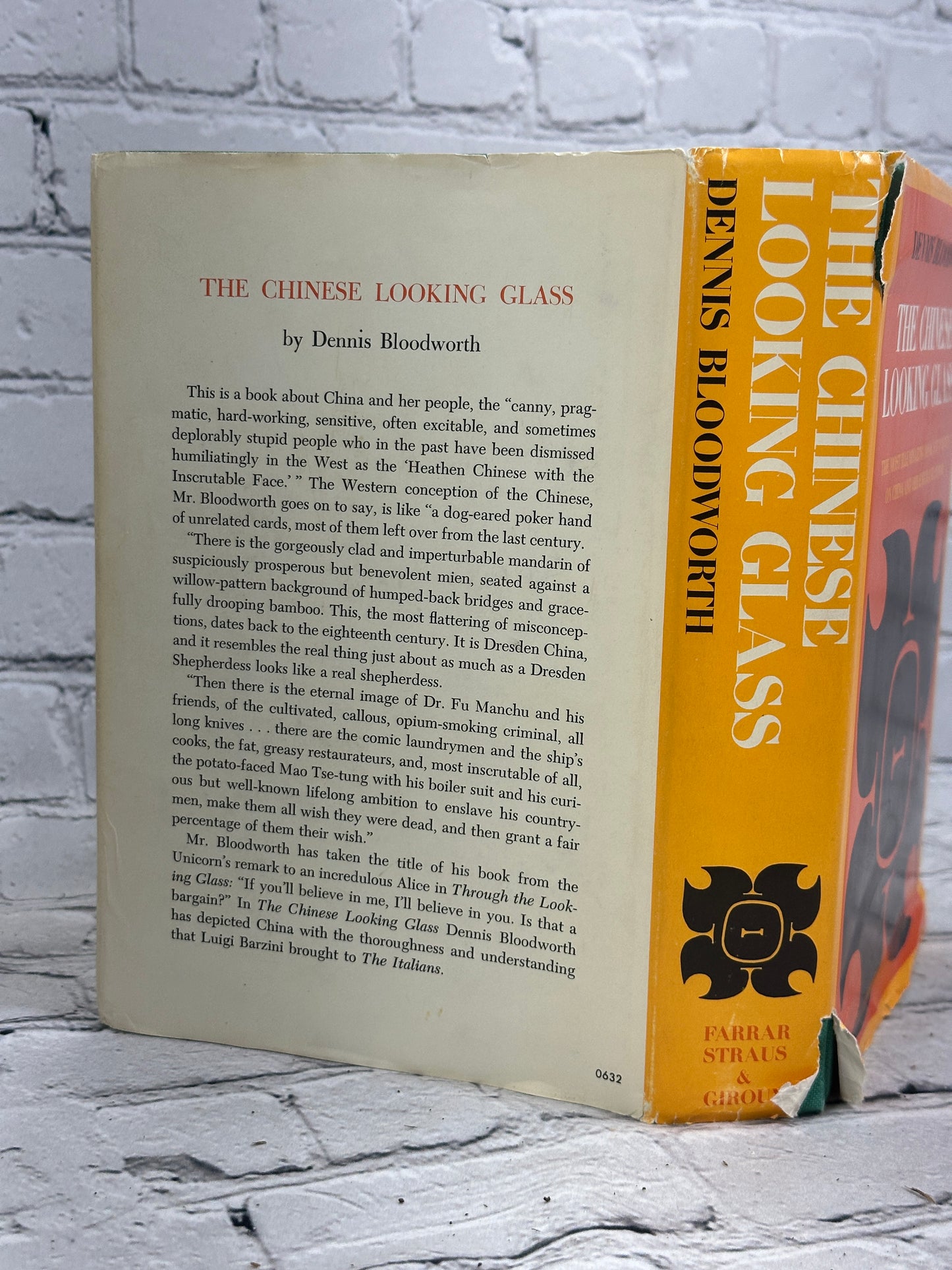 The Chinese Looking Glass By Dennis Bloodworth [Book of the Month Club · 1967]