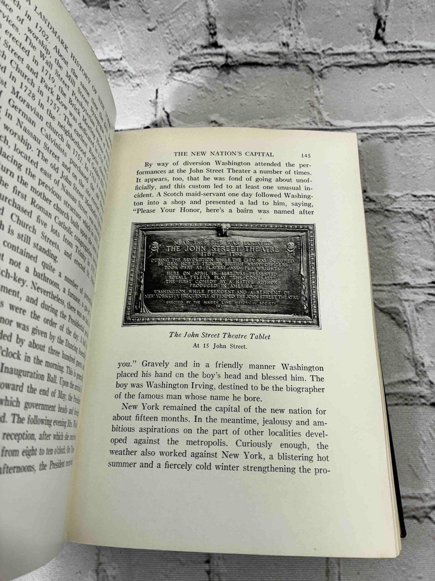 A Landmark History of New York
