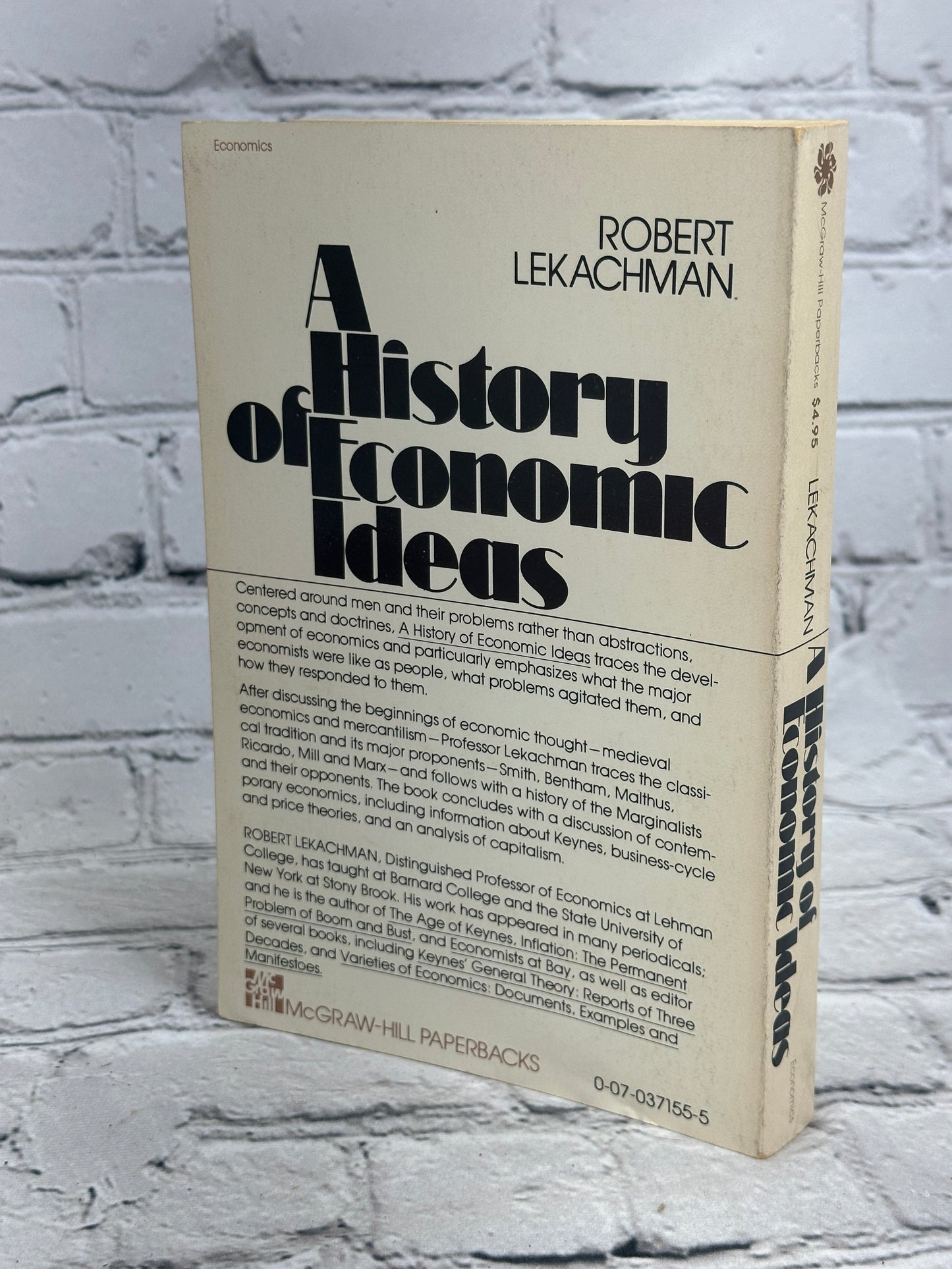 A History of Economic Ideas By Robert Lekachman [1st Paperback Ed · 1976]