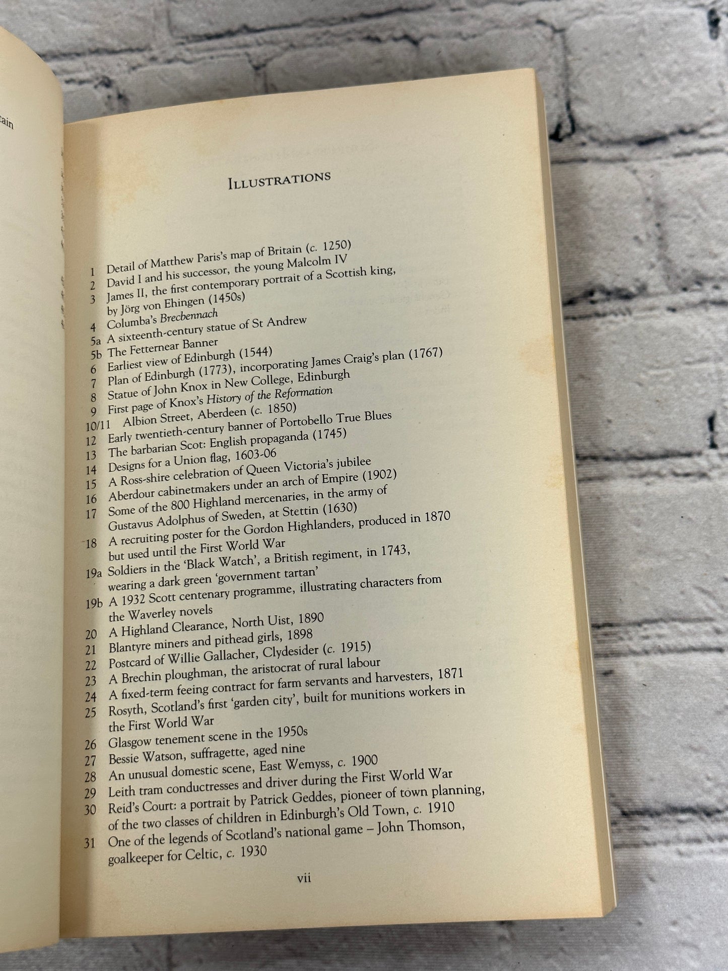 Scotland: a New History By Michael Lynch [1998]