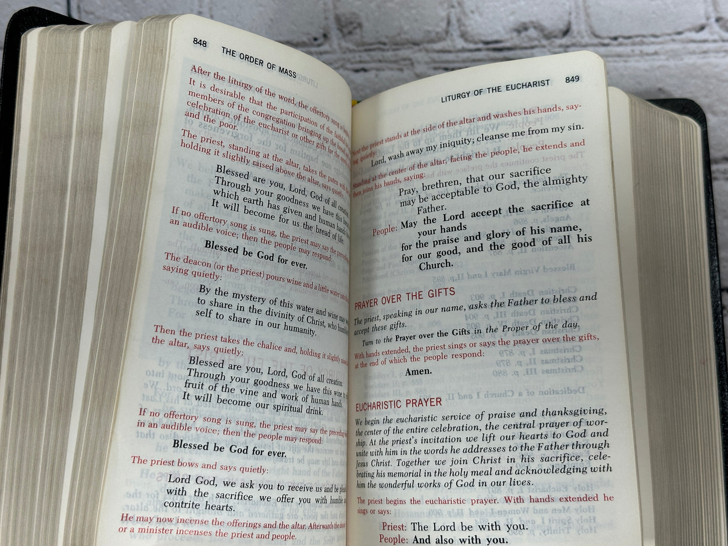 The Vatican II Weekday Missal for Spiritual Growth [1975 · St. Pauls Edition]