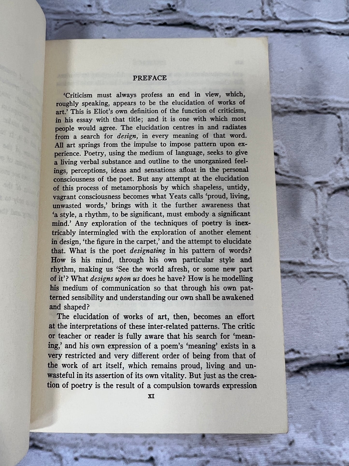 T S  Eliot: The Design of His Poetry by Elizabeth Drew [1949 · The Scribner Library]