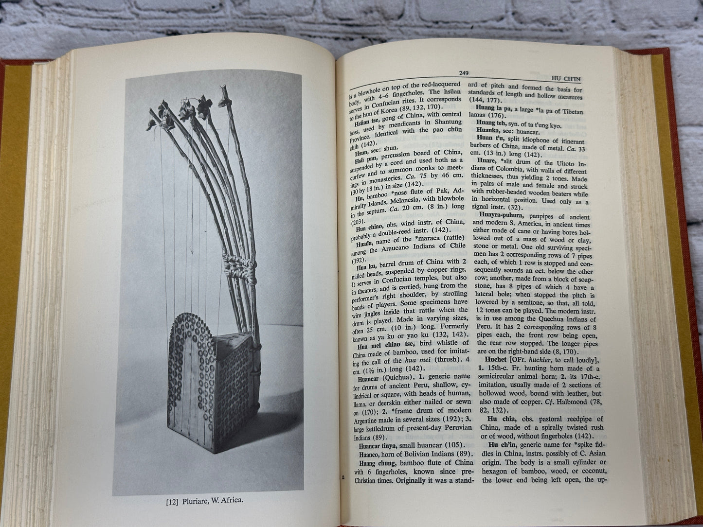 Musical Instruments: A Comprehensive Dictionary By Sibyl Marcuse [1st Ed. · 1964]