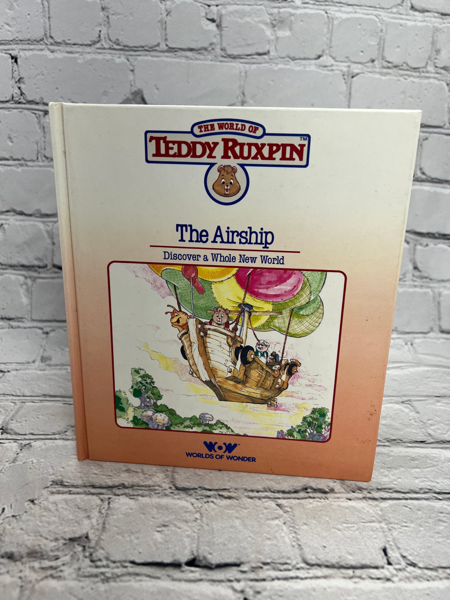 The World of Teddy Ruxpin: The Airship Discover a Whole New World [1985]