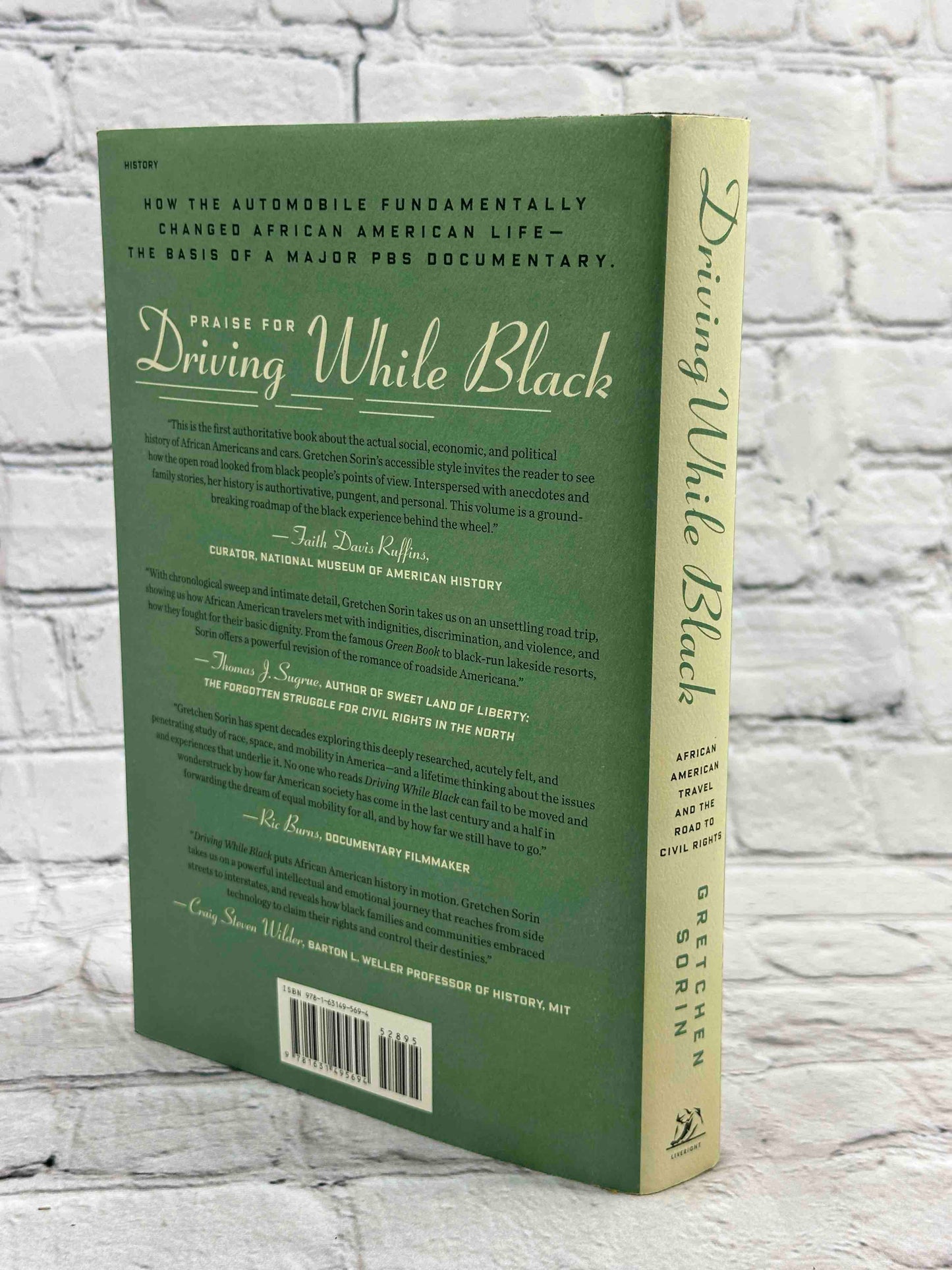 Driving While Black: African American Travel and the Road to Civil Rights