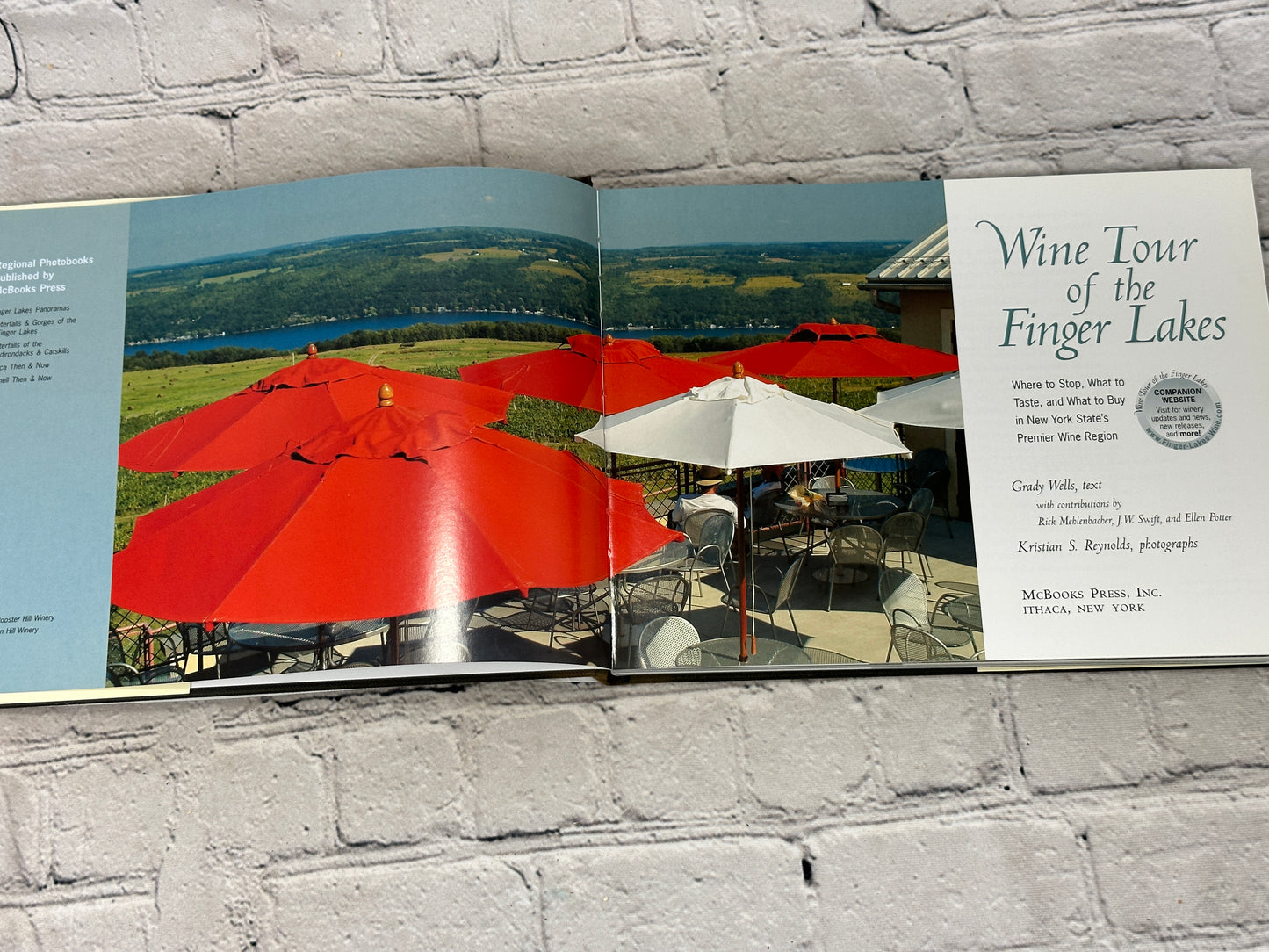 Wine Tour of the Finger Lakes by Grady Wells [2004 · First Printing]