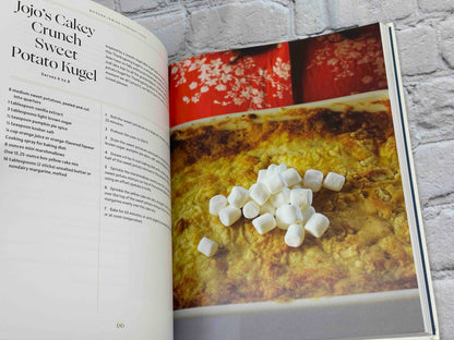 Modern Jewish Comfort Food: 100 Fresh Recipes for Classic Dishes from Kugel to Kreplach