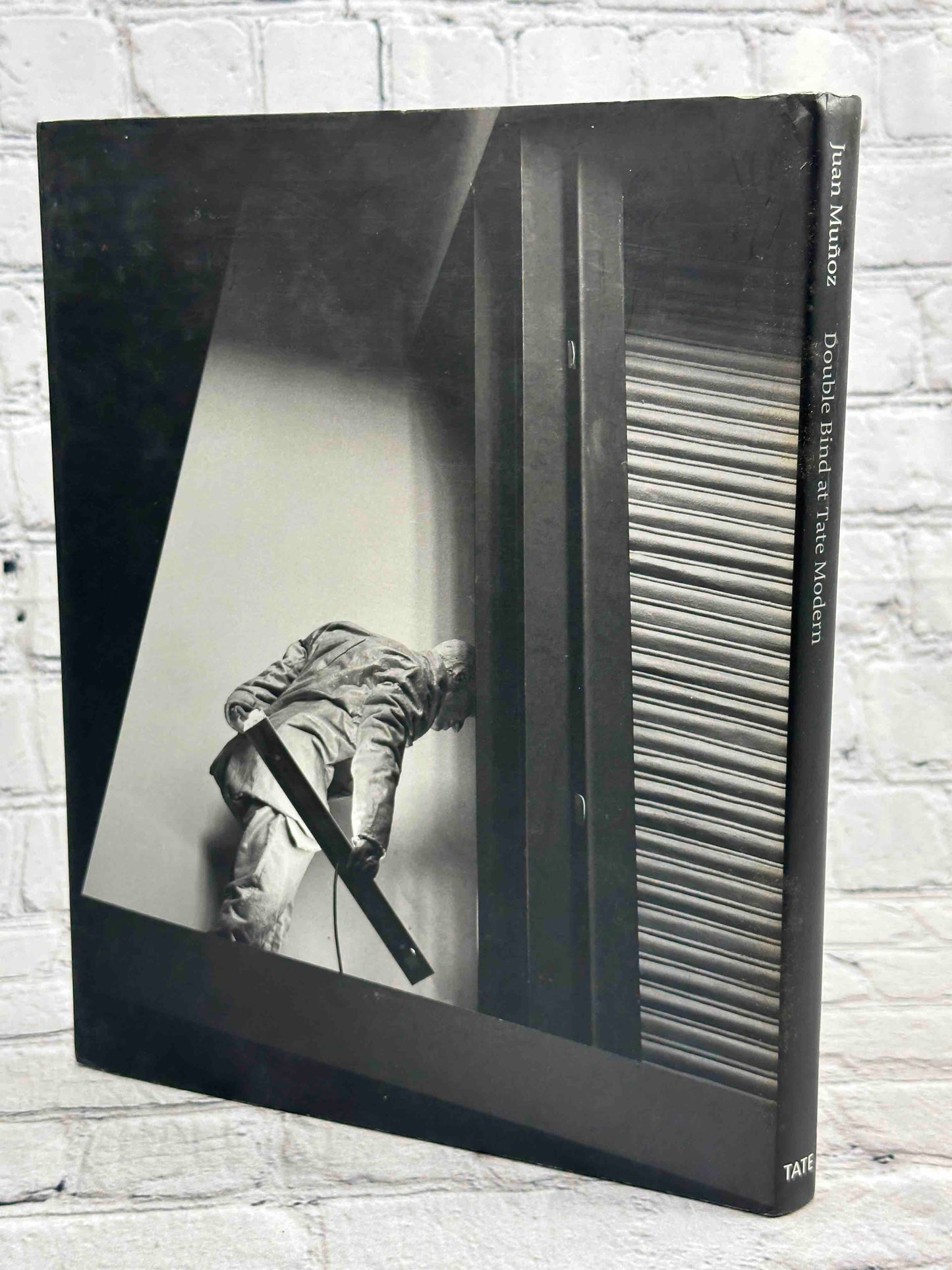 Juan Munoz: Double Bind at Tate Modern