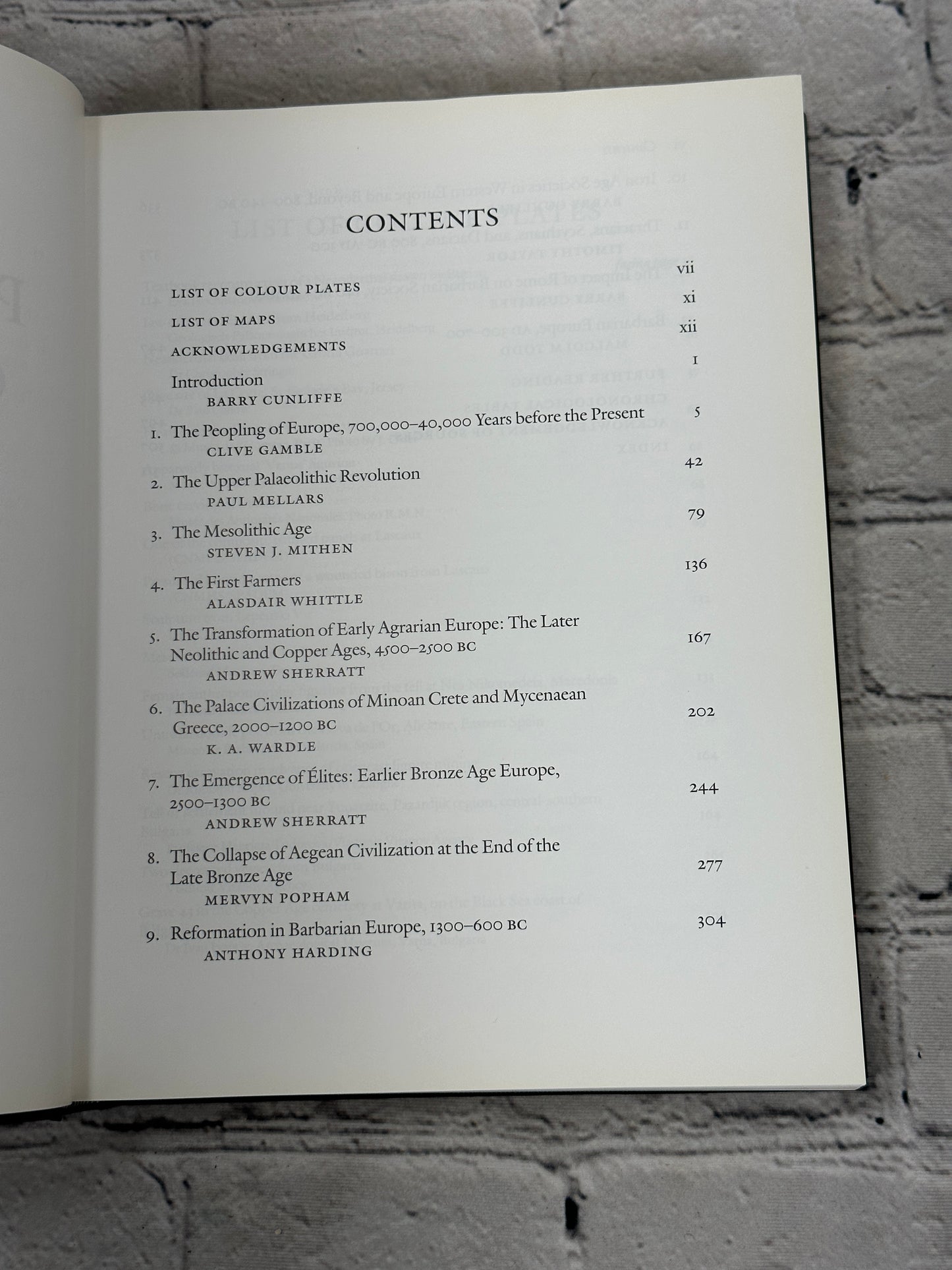 The Oxford Illustrated Prehistory of Europe by Cunliffe [1994 · First Edition]